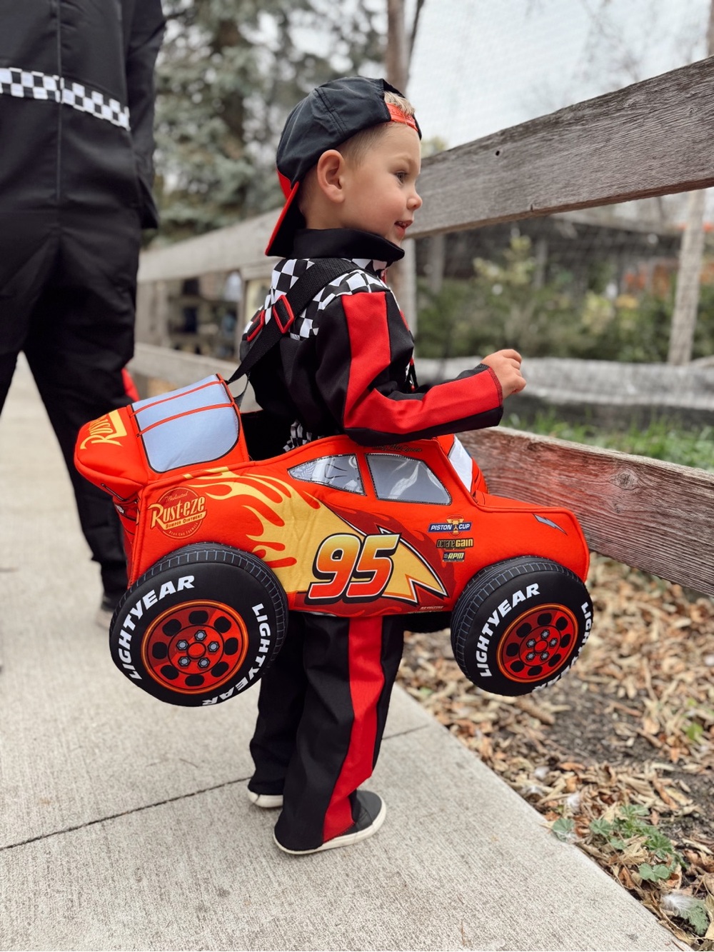 Toddler Lightning McQueen Full Costume + Fuzzy Pullover & Accessories 3-4T